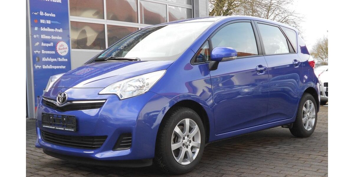 Toyota Verso-S 33.000 km 8.650 &euro; Bodensee bei Göttingen 37434