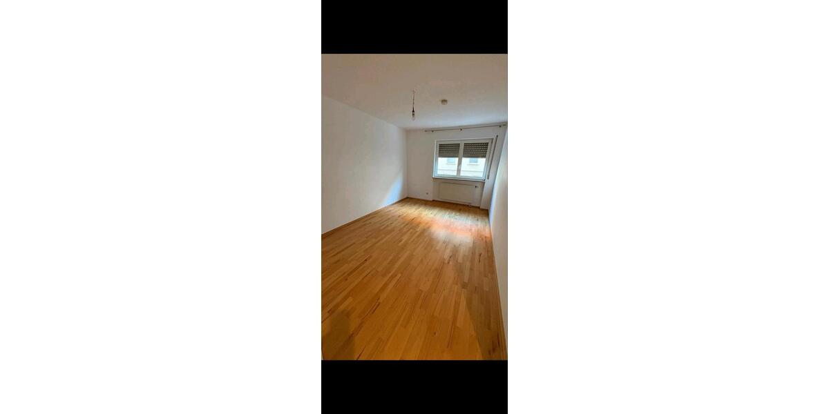 Etagenwohnung Nürnberg Gaismannshof - 3 Zimmer, 81 m&sup2;, 320.000&euro; | Angebot:25568959