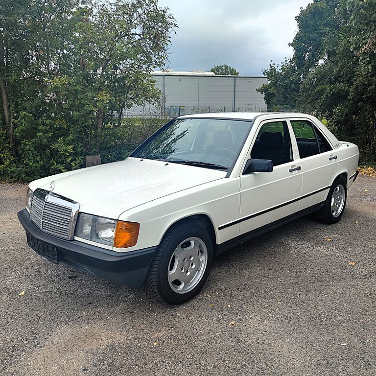 Mercedes-Benz 190 137.731 km 7.700 € Sengenthal 92369