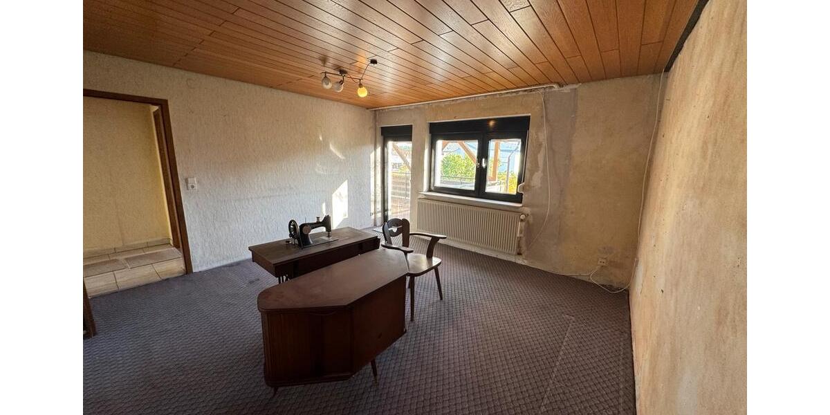 Mehrfamilienhaus, Wohnhaus Kraichtal - 6 Zimmer, 135 m&sup2;, 412.000&euro; | Angebot:26334752