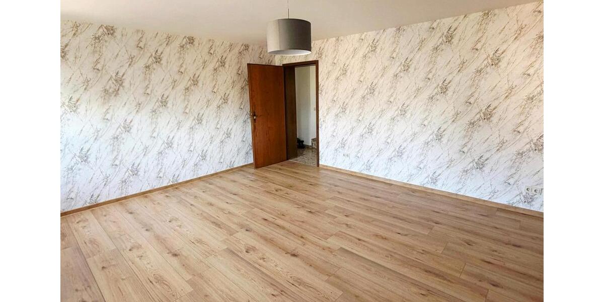 Einfamilienhaus Trierweiler - 10 Zimmer, 460 m&sup2;, 429.000&euro; | Angebot:27055293