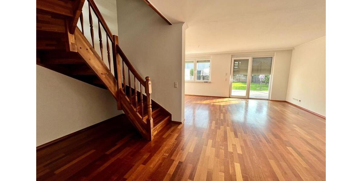 Doppelhaushälfte Karlsruhe Knielingen - 5 Zimmer, 150 m&sup2;, 2.300&euro; | Angebot:26581927