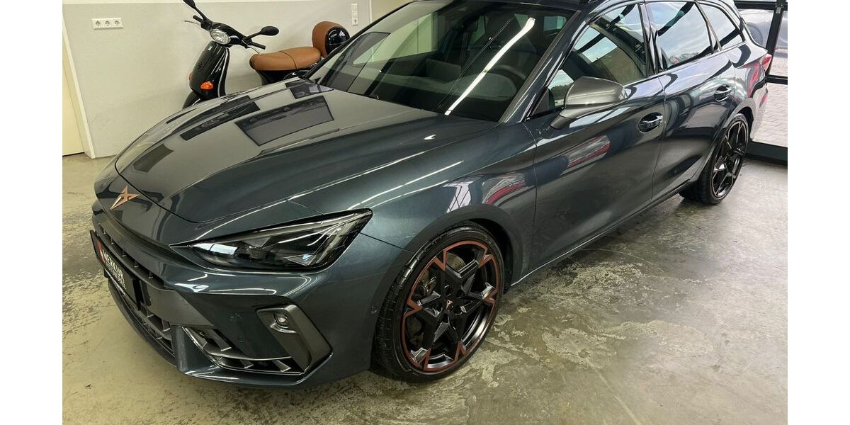 Cupra Leon 17.700 km 32.800 &euro; Krumbach 86381