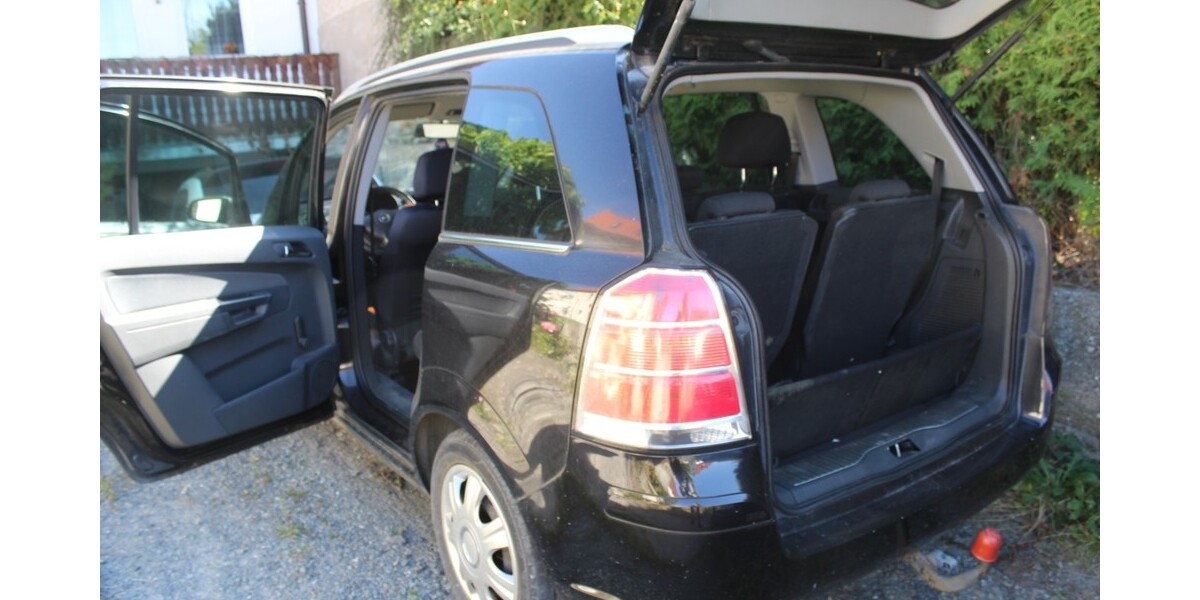 Opel Zafira B 244.000 km 1.500 &euro; Altenkunstadt 96264