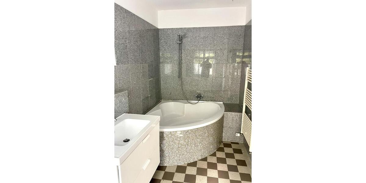 Maisonettenwohnung Werl - 4 Zimmer, 108 m&sup2;, 990&euro; | Angebot:25853482