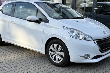 Peugeot 208 Active 200.000 km 4.790 &euro; Koblenz 56070