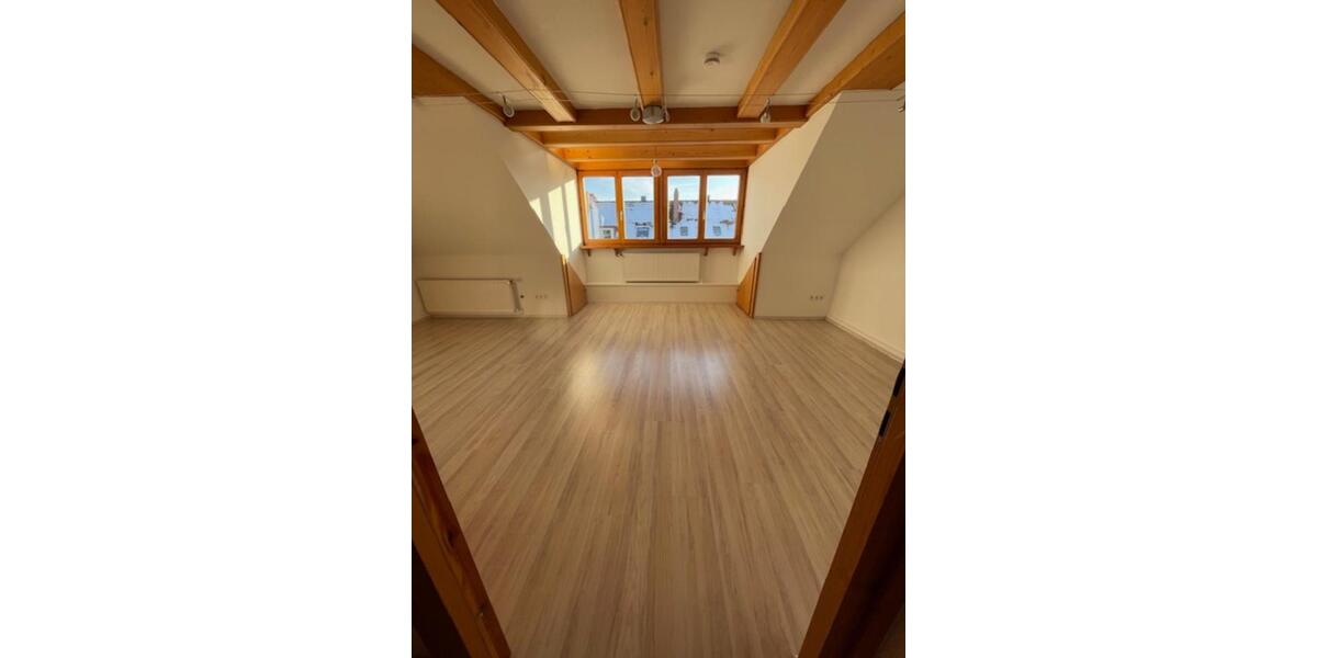 Dachgeschoßwohnung Hannover Südstadt - 1.5 Zimmer, 60 m&sup2;, 720&euro; | Angebot:24979494