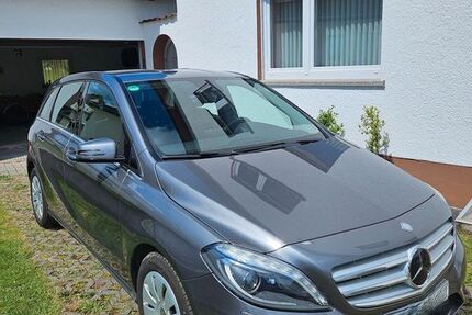 Mercedes-Benz B 200 97.000 km 12.800 &euro; Rabenau 35466