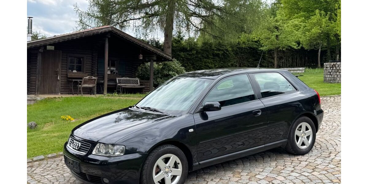 Audi A3 83.500 km 6.600 &euro; Neureichenau 94089