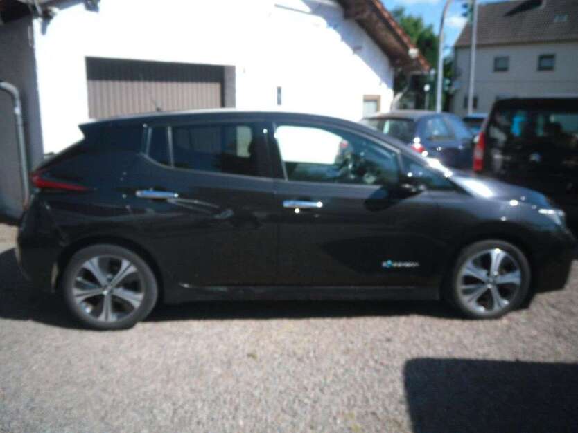 Nissan Leaf 169.000 km 8.599 € Saarbrücken 66119