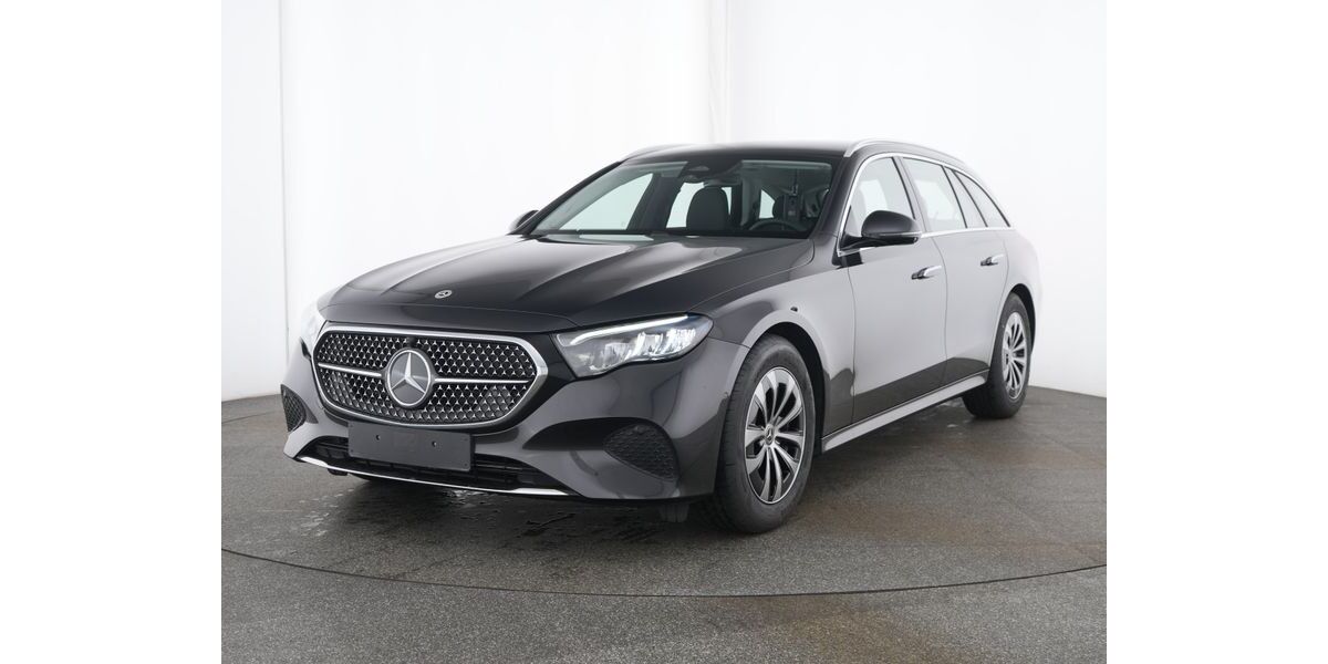 Mercedes-Benz E 220 6.717 km 49.950 &euro; Gehrden 30989