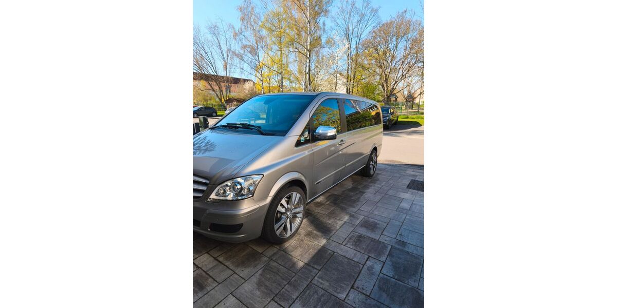 Mercedes-Benz Viano 206.000 km 17.777 &euro; Borna 04552
