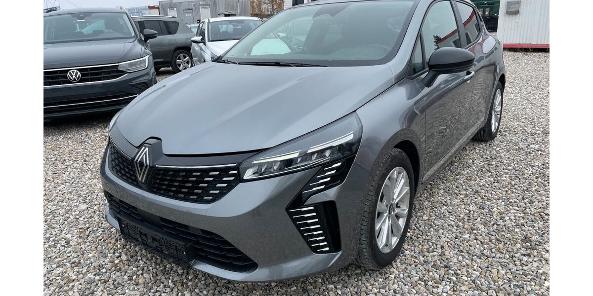 Renault Clio 23.009 km 17.550 &euro; München 81829