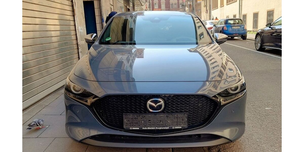 Mazda 3 29.435 km 17.750 &euro; Mainz 55116