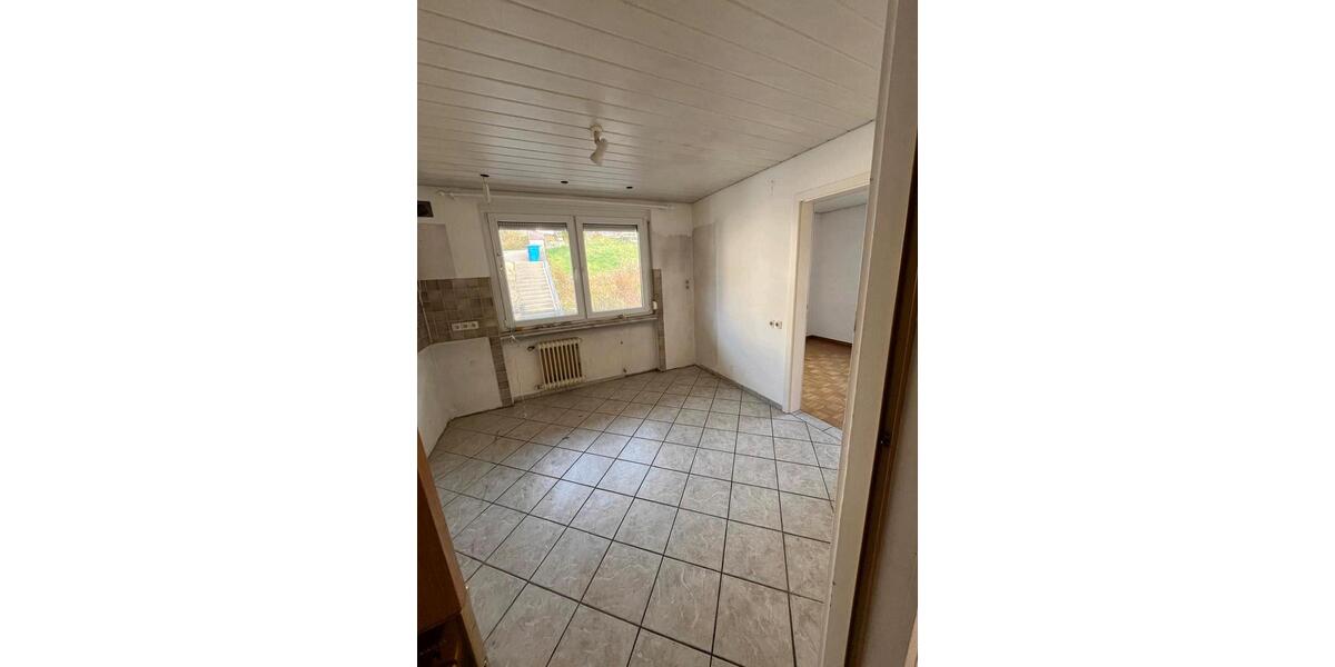 Etagenwohnung Schramberg - 5 Zimmer, 119 m&sup2;, 1.000&euro; | Angebot:25405696