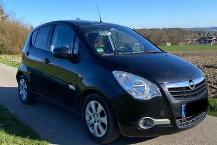 Opel Agila
