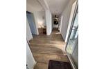 Familienfreundliche 5-Zimmer-Wohnung mit Balkon, Garten, Garage &