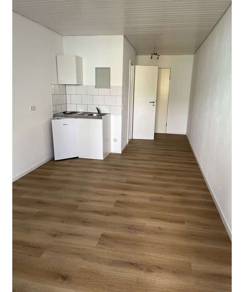 Wohnung zum Mieten in Pforzheim 325 € 24 m²
