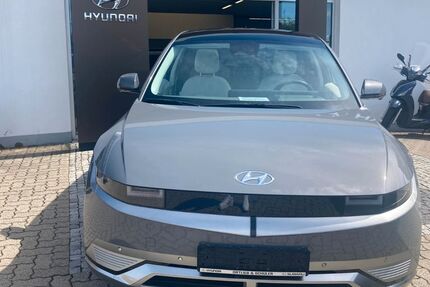 Hyundai IONIQ 5 26.985 km 35.490 € Emmendingen-Kollmarsreute 79312