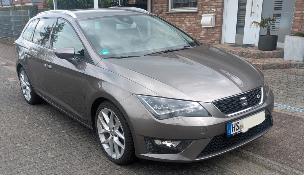 Seat Leon 122.000 km 12.300 &euro; Wassenberg 41849