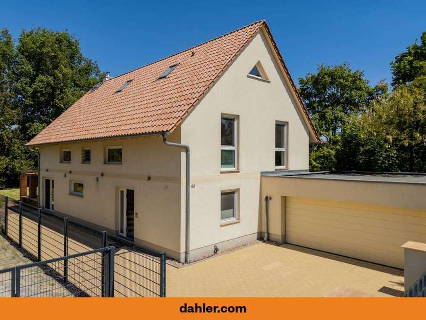 Haus zum Kaufen in Potsdam Drewitz 990.000 € 252 m²
