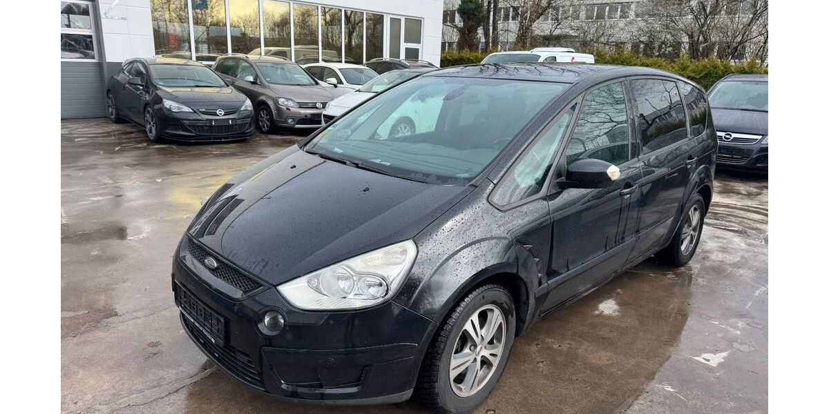 Ford S-Max 255.000 km 2.750 &euro; Detmold 32758