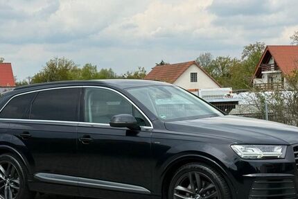 Audi Q7 92.000 km 30.990 &euro; Ludwigsfelde( bei Berlin) 14974