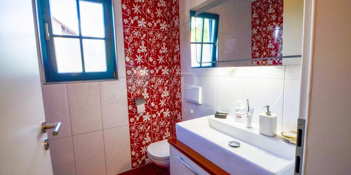 Einfamilienhaus Eischleben Eischleben - 6 Zimmer, 160 m&sup2;, 425.000&euro; | Angebot:23969392