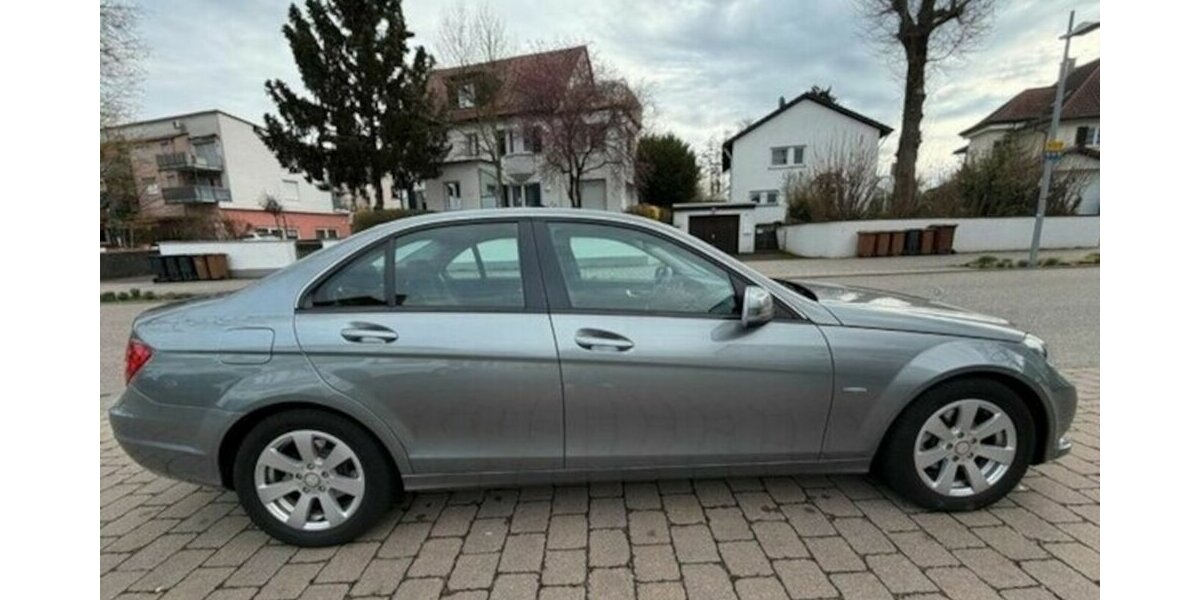 Mercedes-Benz C 200 CDI Limousine Elegance 1. Hand 89.900 km 10.990 &euro; Neckarsulm 74172