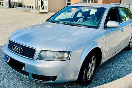 Audi A4 208.000 km 600 &euro; münchen 81477