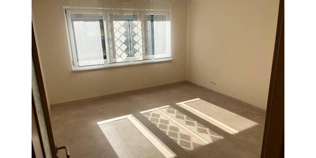 Etagenwohnung Loxstedt - 4 Zimmer, 106 m&sup2;, 800&euro; | Angebot:26412425