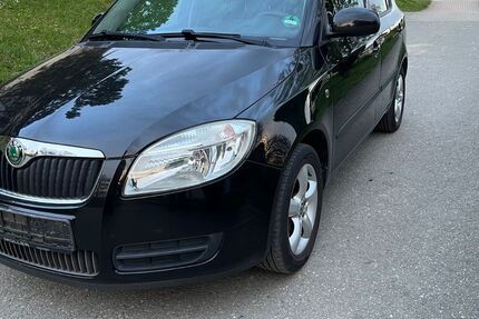 Skoda Fabia 137.337 km 2.500 &euro; Ravensburg 88213