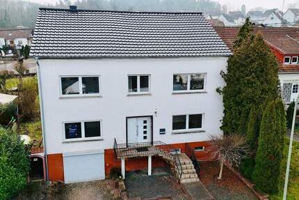 Bezugsbereites Einfamilienhaus mit Ausbaupotenzial Düppenweiler-Merzig 9 zimmer