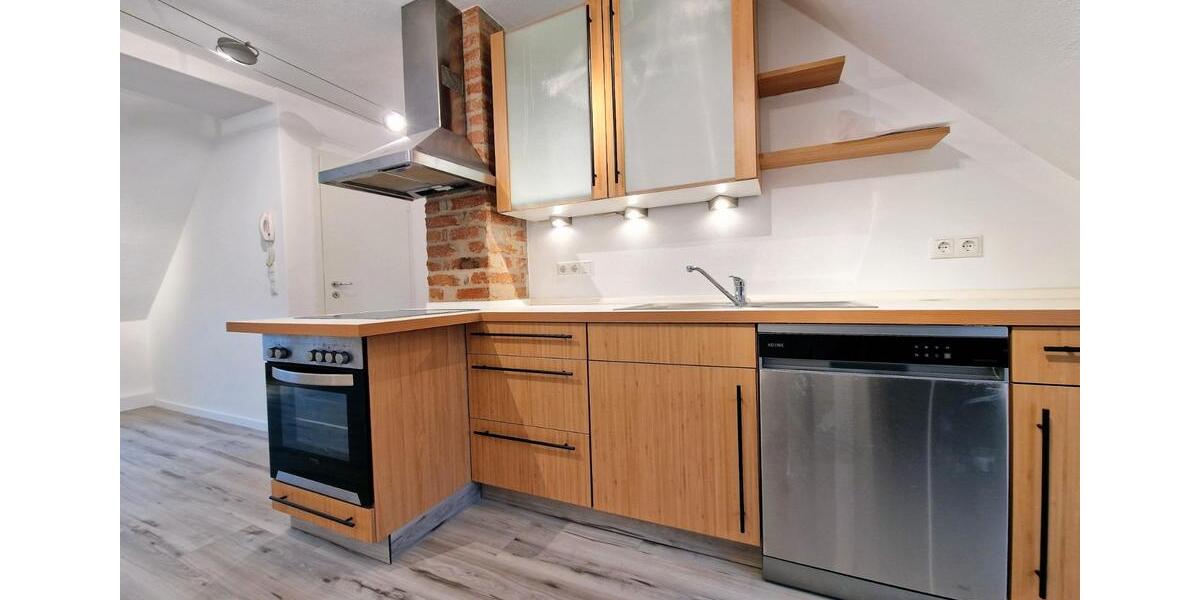 Dachgeschoßwohnung Coburg - 4.5 Zimmer, 96 m&sup2;, 940&euro; | Angebot:26137416