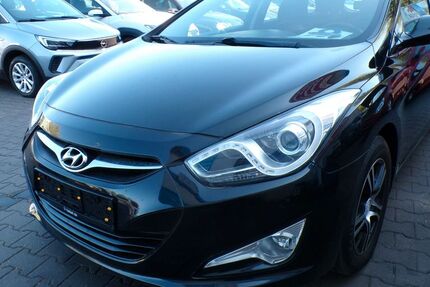 Hyundai i40 258.000 km 2.990 &euro; Berlin 12347