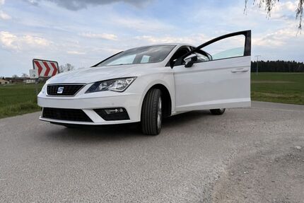 Seat Leon 72.427 km 14.300 &euro; Speinshart 92676