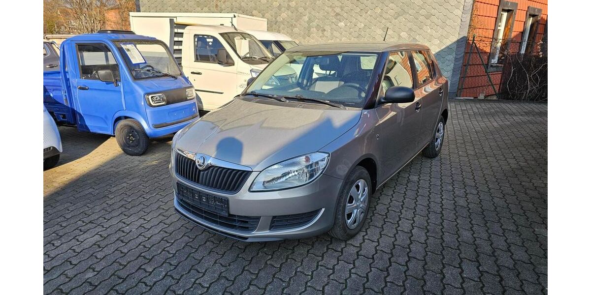 Skoda Fabia 99.500 km 5.745 &euro; Halberstadt 38820