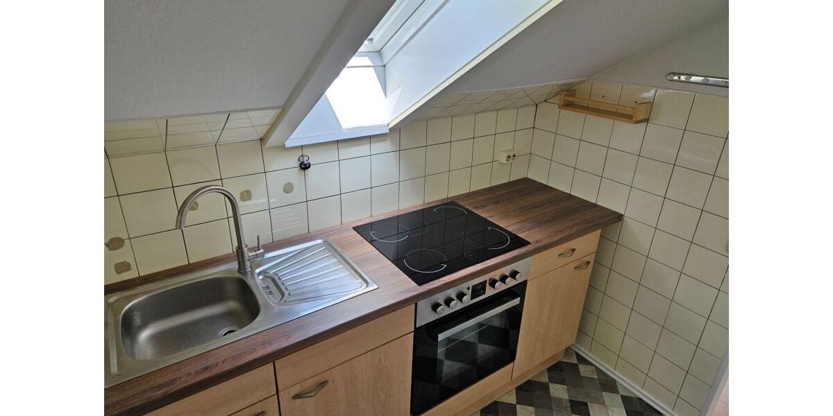 4 Zimmer, Küche, Dusch-Bad - Dachgeschoßwohnung Lüdenscheid Brügge | Angebot:27120087