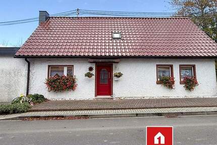 Charmantes EFH in familienfreundlicher Ortschaft - Mit tollem Fernblick - sep. Bauplatz möglich! 5 zimmer