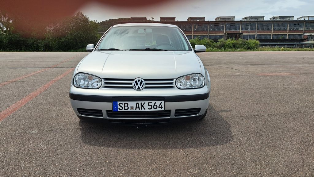 VW Golf 109.000 km 4.850 &euro; Saarbrücken 66121
