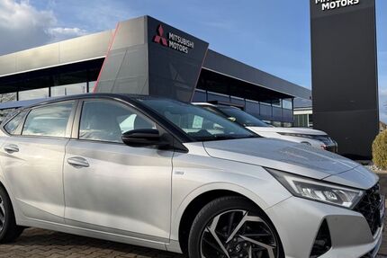 Hyundai i20 31.998 km 17.490 &euro; Königsbrunn 86343