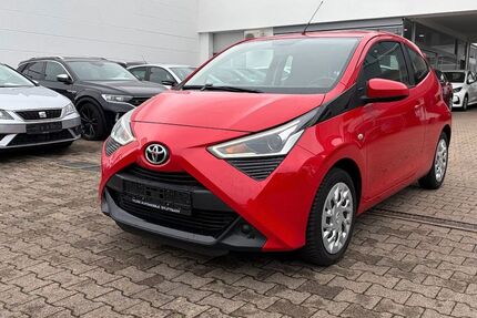 Toyota Aygo (X) 67.670 km 7.995 &euro; Stuttgart 70597