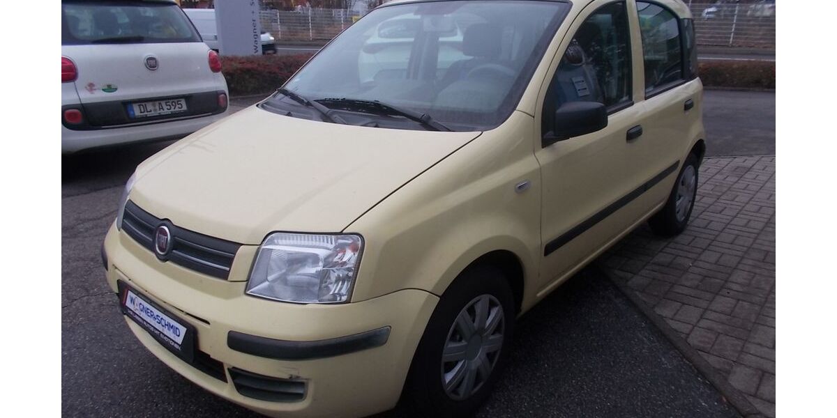 Fiat Panda 40.871 km 1.590 € Waldheim 04736