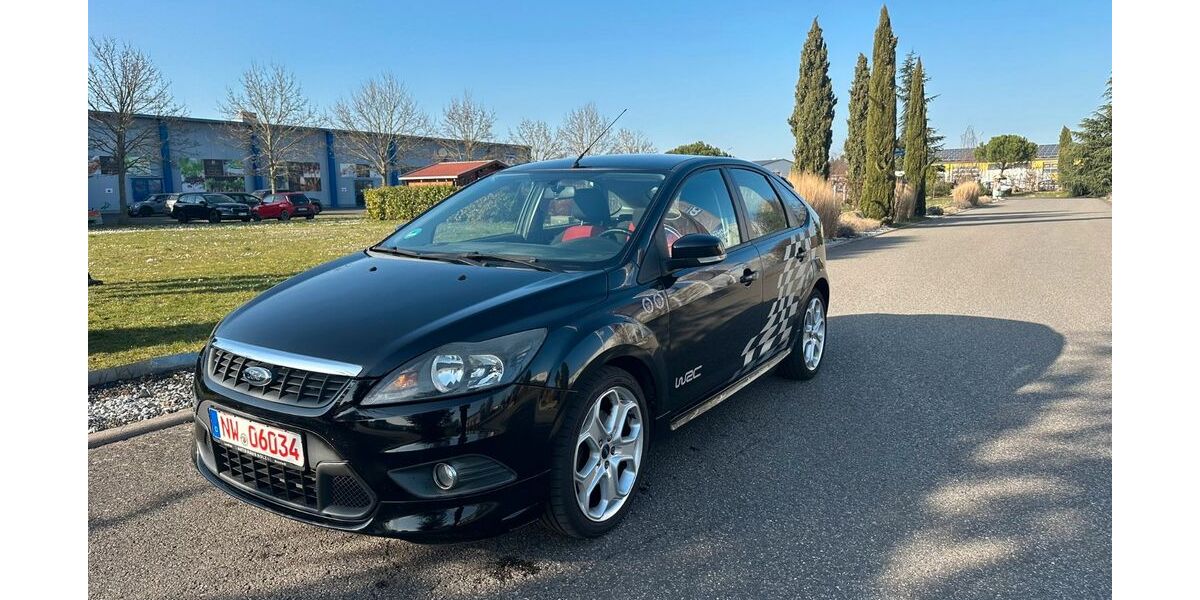 Ford Focus 170.500 km 2.950 &euro; Neustadt/Weinstr 67433