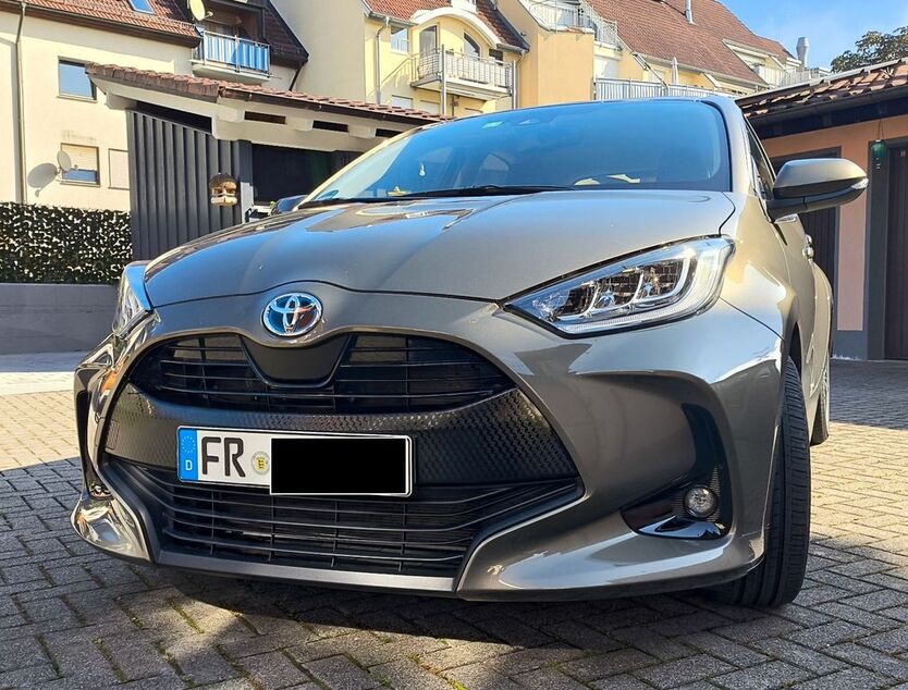 Toyota Yaris 19.000 km 18.690 € Freiburg im Breisgau 79112