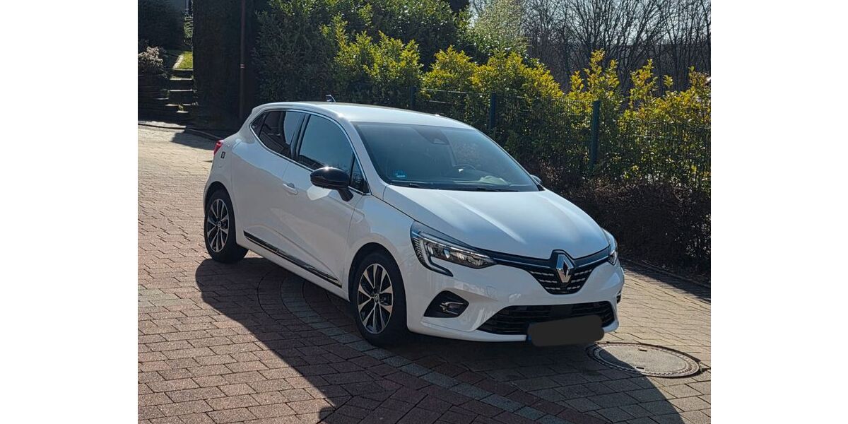Renault Clio 17.500 km 16.900 &euro; Uslar 37170