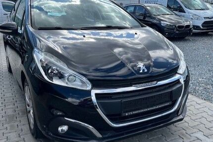 Peugeot 208 147.380 km 4.555 &euro; Bickenbach 64404