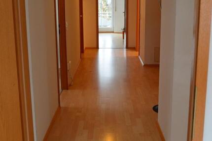 Wohnung Kempten (Allgäu) - 5 Zimmer, 130 m&sup2;, 1.980&euro; | Angebot:25497522