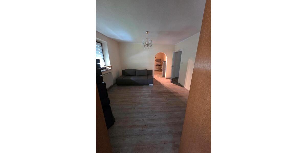 Villa Schwabach - 20 Zimmer, 250 m&sup2;, 4.200&euro; | Angebot:26652343