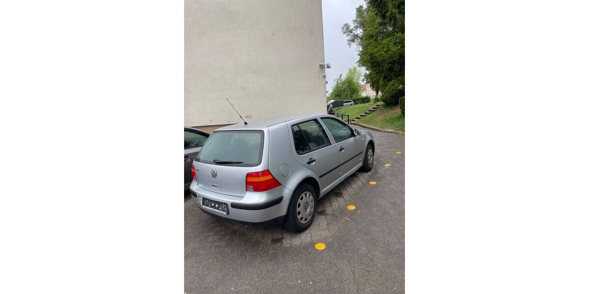 VW Golf 120.000 km 1.399 &euro; Lauterbach 36341